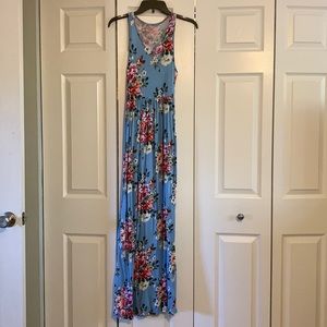Size XS light blue floral maxi dress